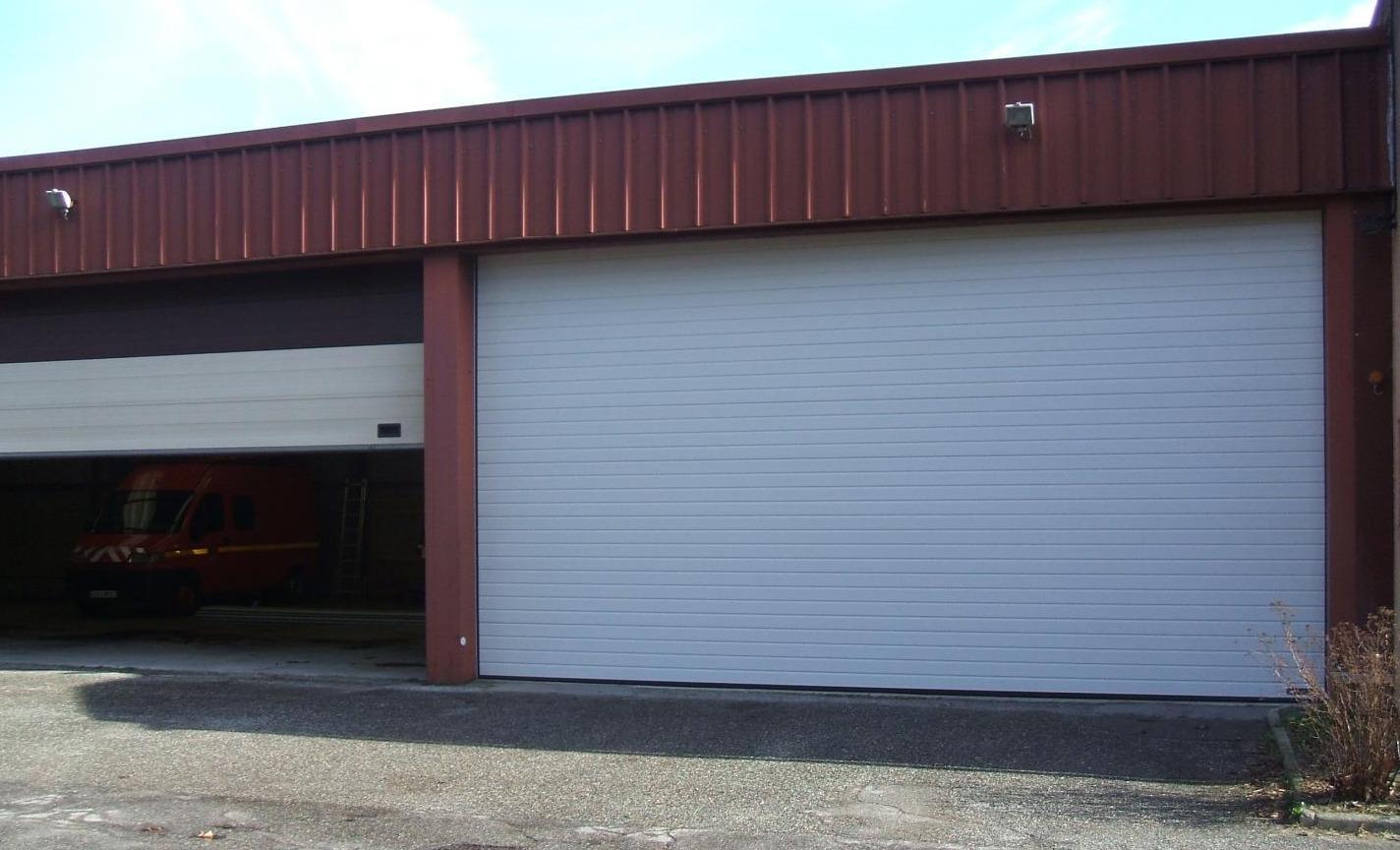 Installation fermetures industrielles Valence